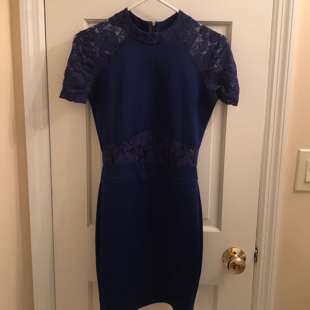 Blue tight dress with lace finishes